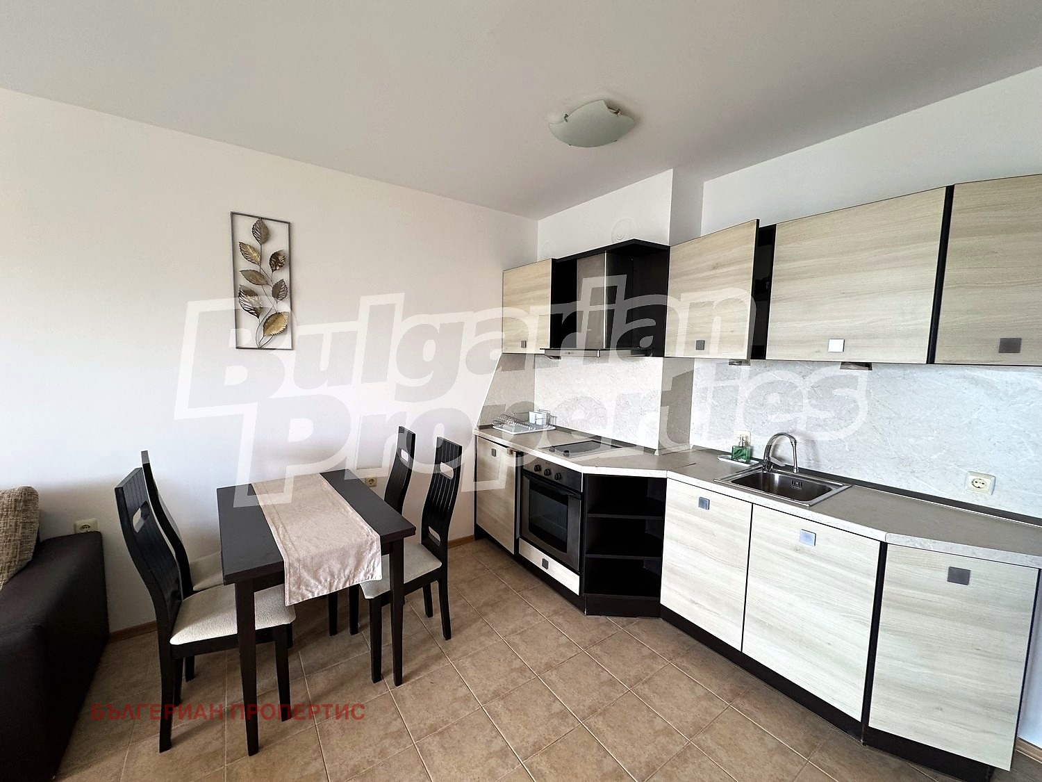 Продава 2-СТАЕН, гр. Каварна, област Добрич, снимка 5 - Апартаменти - 54640370