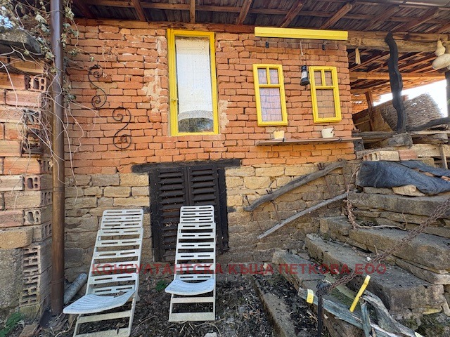 Продава  Къща област Ловеч , с. Гостиня , 100 кв.м | 49679941 - изображение [11]