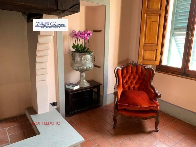 Продава КЪЩА, гр. София, Докторски паметник, снимка 3 - Къщи - 53340768