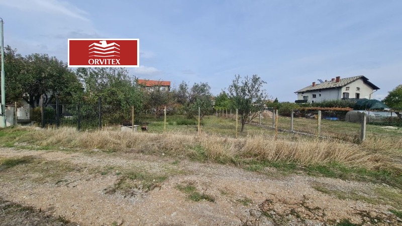 Продава ПАРЦЕЛ, гр. София, Враждебна, снимка 4 - Парцели - 52574576