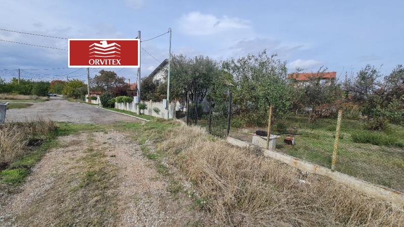 Продава ПАРЦЕЛ, гр. София, Враждебна, снимка 3 - Парцели - 52574576