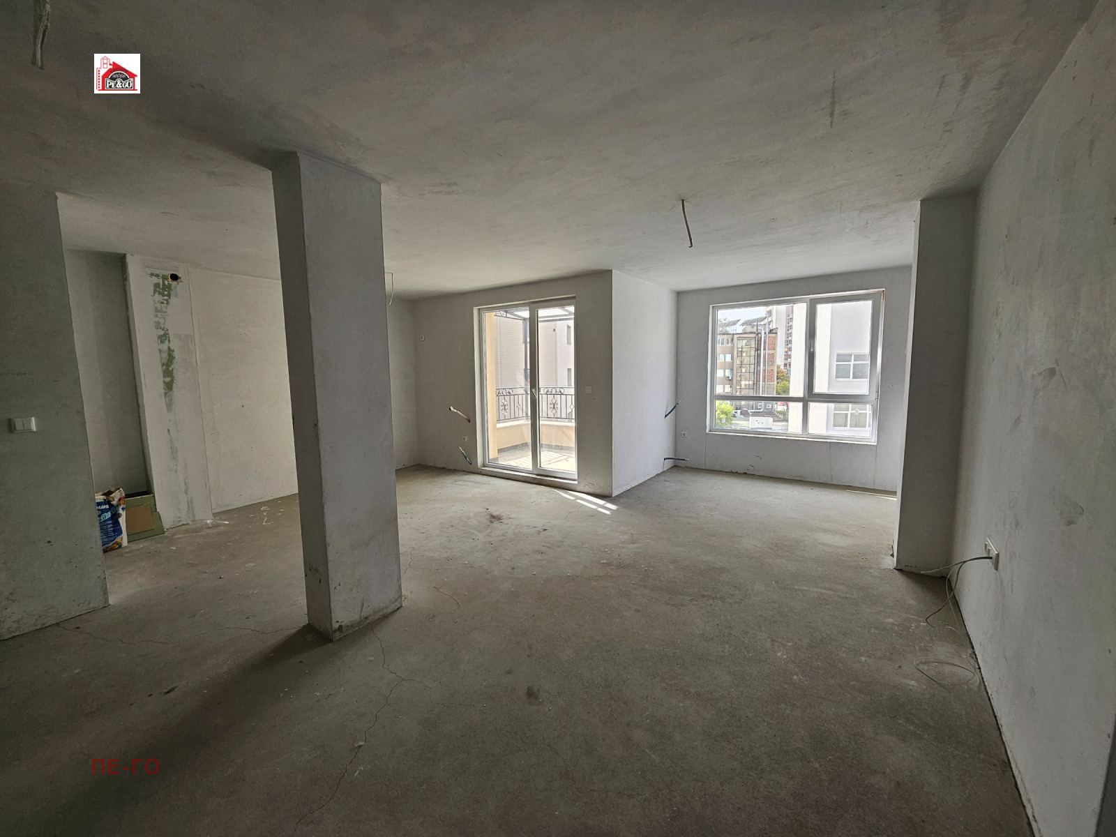 Продава 3-СТАЕН, гр. Пазарджик, Идеален център, снимка 2 - Апартаменти - 53790584