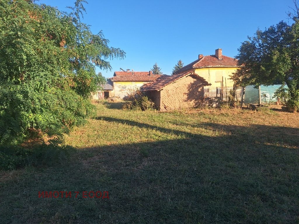 Продава КЪЩА, с. Лесново, област София област, снимка 4 - Къщи - 47176378