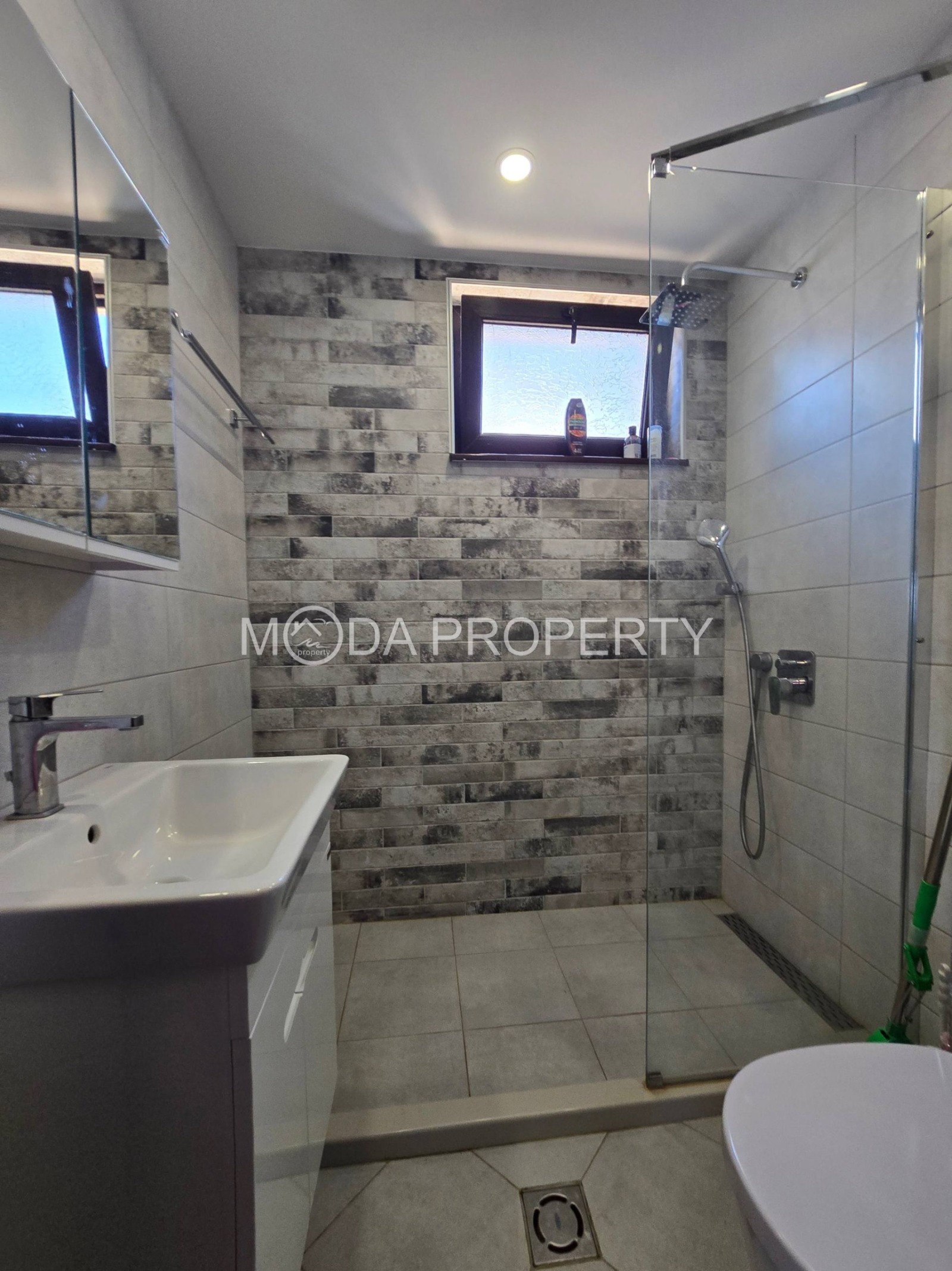 Продава КЪЩА, с. Кошарица, област Бургас, снимка 9 - Къщи - 53991737