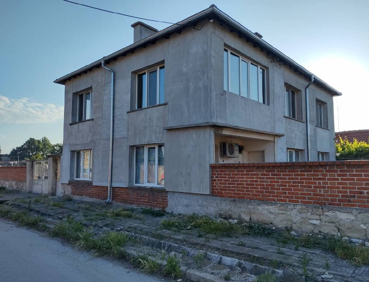 Продава КЪЩА, с. Милево, област Пловдив