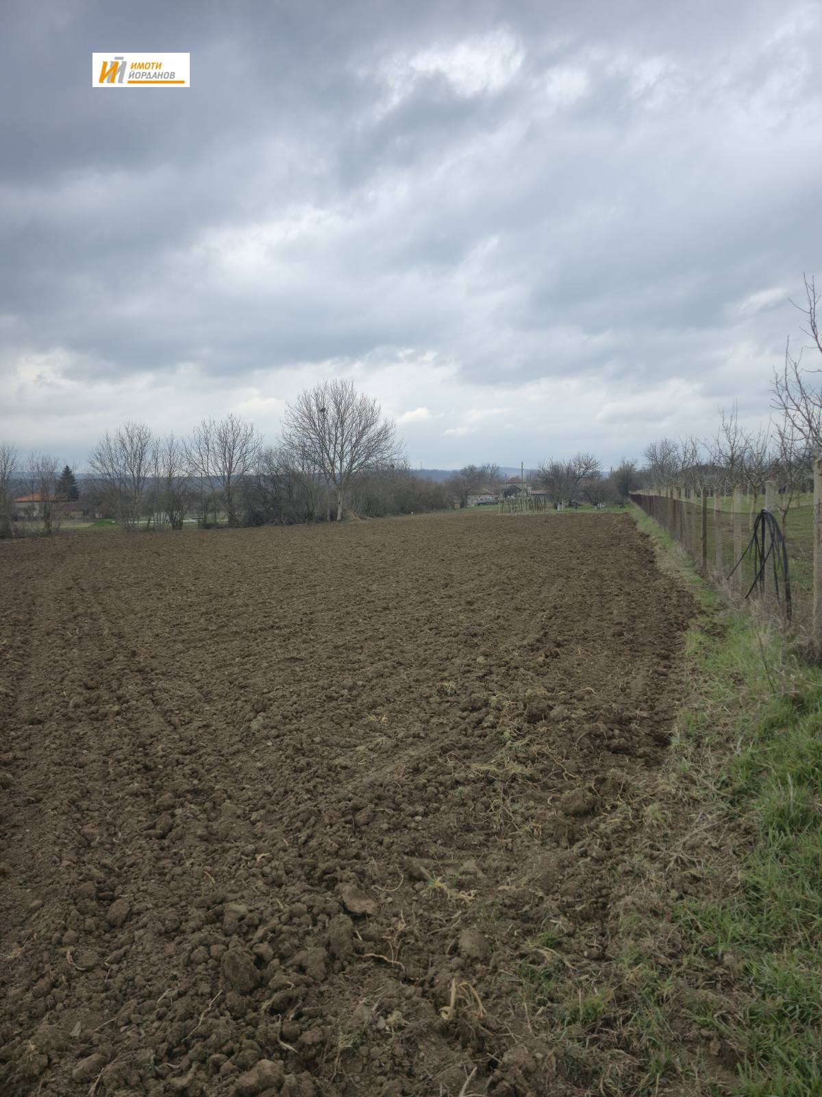 Продава ПАРЦЕЛ, с. Козаревец, област Велико Търново, снимка 2 - Парцели - 53910737