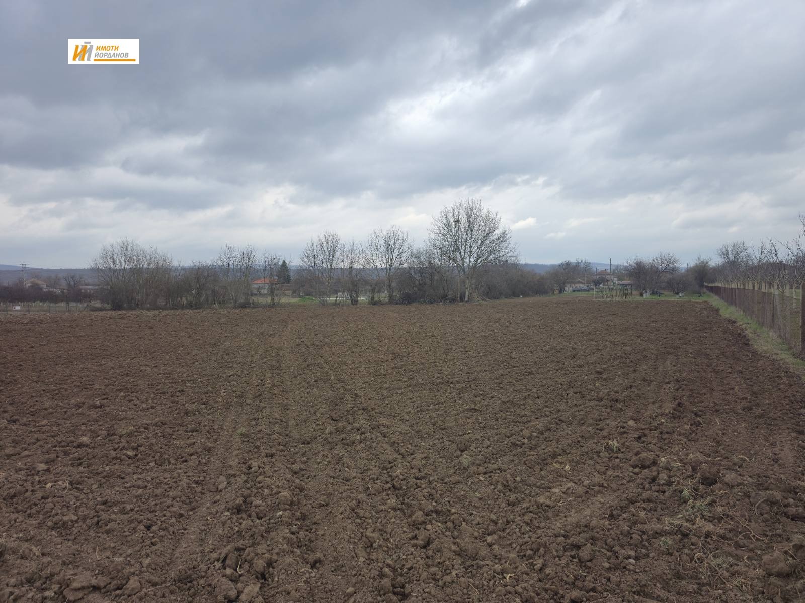 Продава ПАРЦЕЛ, с. Козаревец, област Велико Търново, снимка 2 - Парцели - 53910737