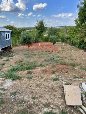 Продава парцел област Шумен с. Лозево - [1] 