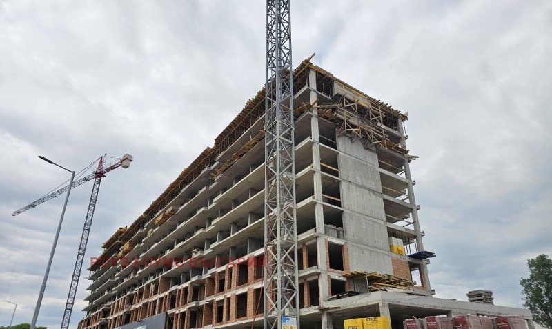 En venta  Estudio Plovdiv , Gagarin , 43 metros cuadrados | 87135961