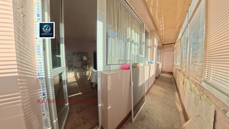 Продава  2-стаен град Разград , Център , 50 кв.м | 50762506 - изображение [3]