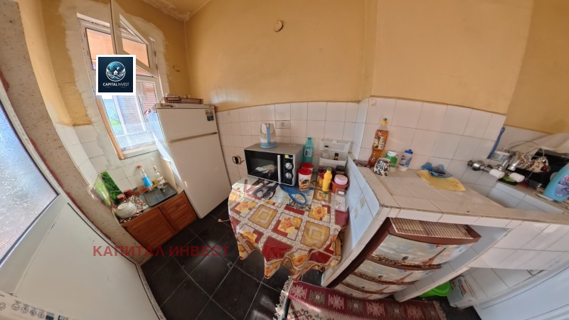 Продава  2-стаен град Разград , Център , 50 кв.м | 50762506 - изображение [6]