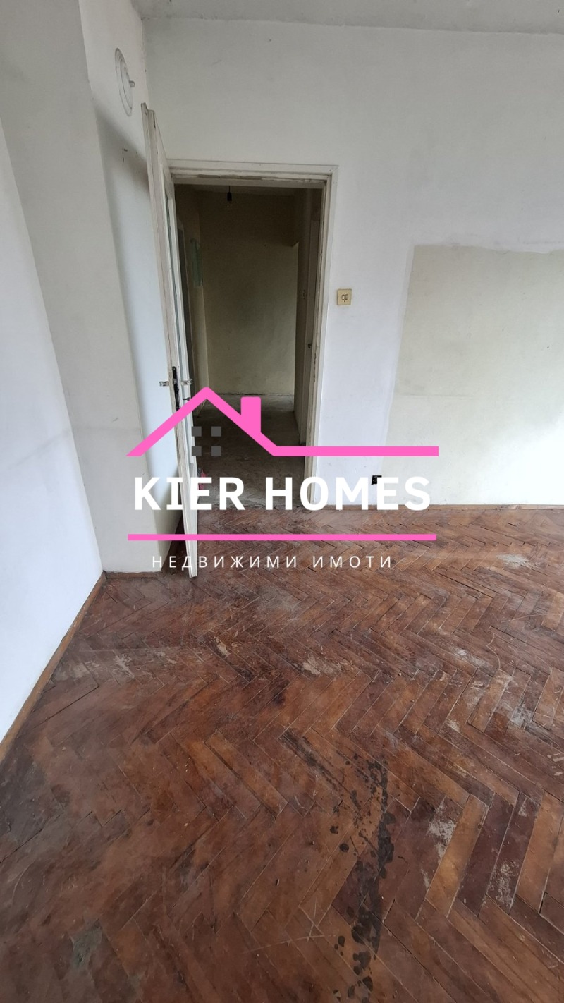 Продава 2-СТАЕН, гр. Димитровград, област Хасково, снимка 2 - Апартаменти - 52402032