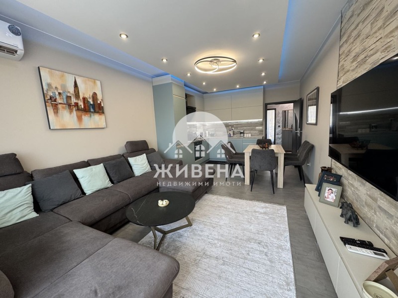 Продава  3-стаен, град Варна, к.к. Св.Св. Константин и Елена •  269 000 € • ID 46585622 — holmes.bg - [1] 
