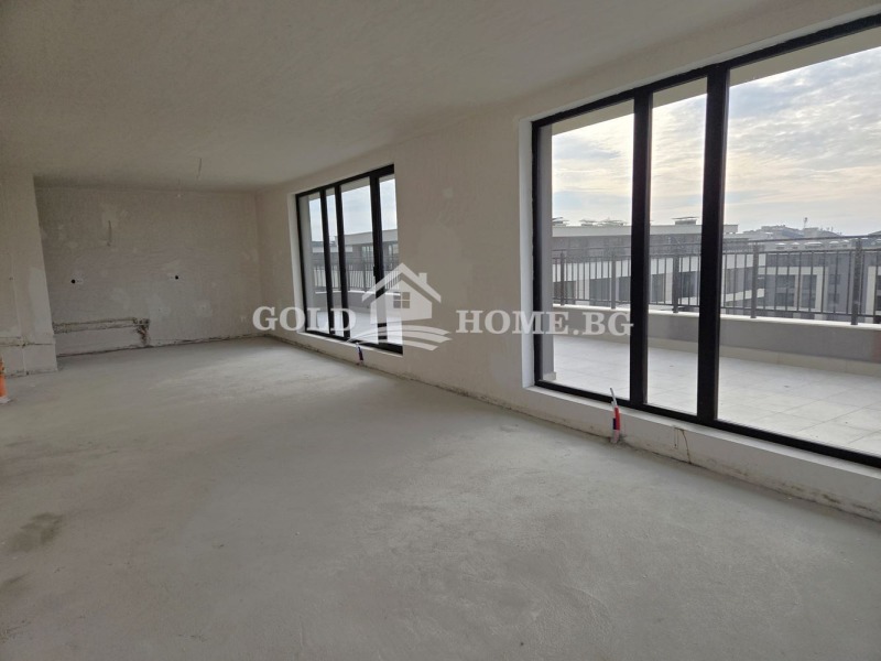 Продава 4-СТАЕН, гр. Пловдив, Тракия, снимка 2 - Апартаменти - 52442893