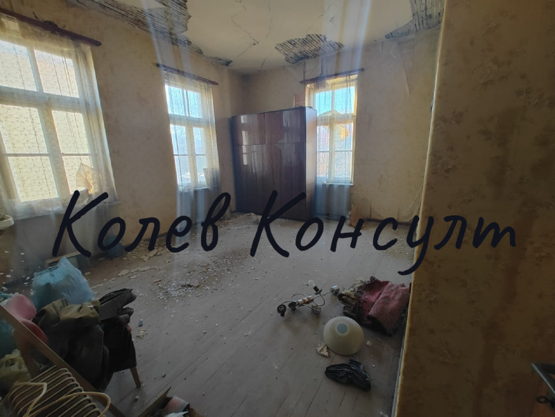 Продава ЕТАЖ ОТ КЪЩА, гр. Хасково, Център, снимка 5 - Етаж от къща - 52481108