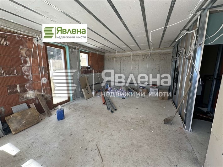 À venda  Casa Sofia , Bistrica , 259 m² | 27587420 - imagem [3]