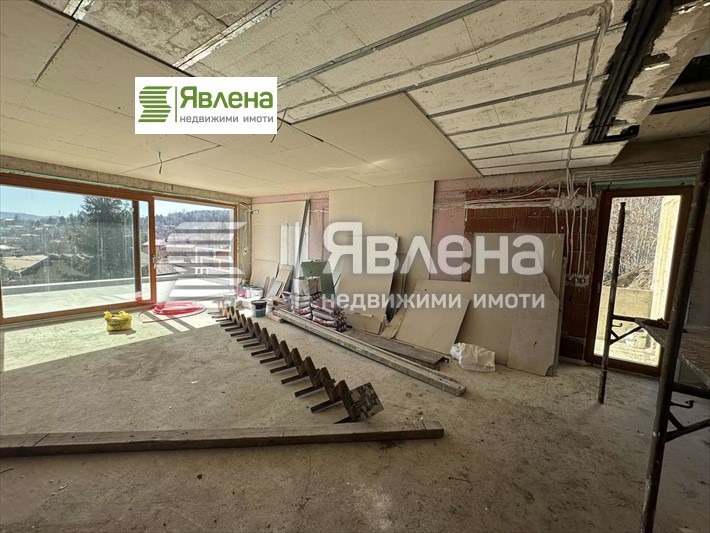À venda  Casa Sofia , Bistrica , 259 m² | 27587420 - imagem [5]