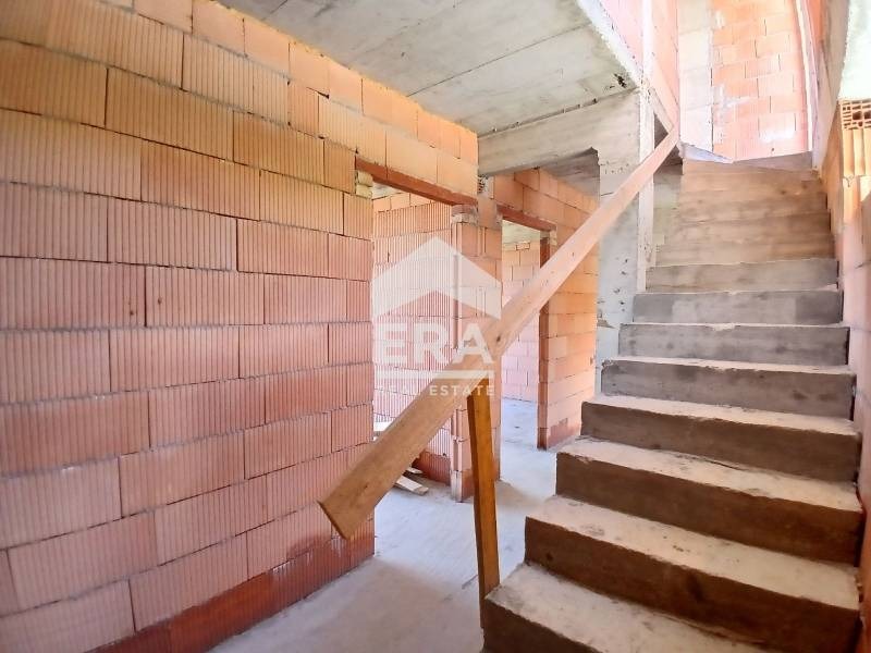 Продава КЪЩА, гр. Варна, м-т Ален мак, снимка 14 - Къщи - 52361408