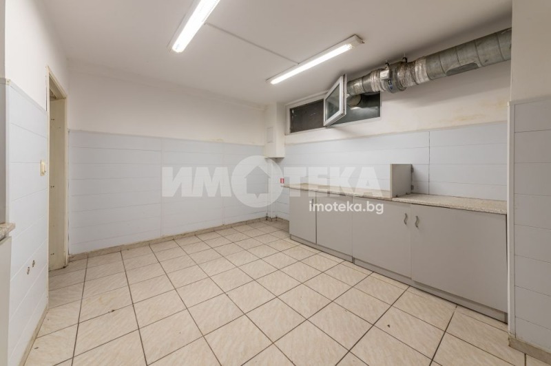 En venta  Comercio Varna , Gratska majala , 80 metros cuadrados | 63020471 - imagen [14]