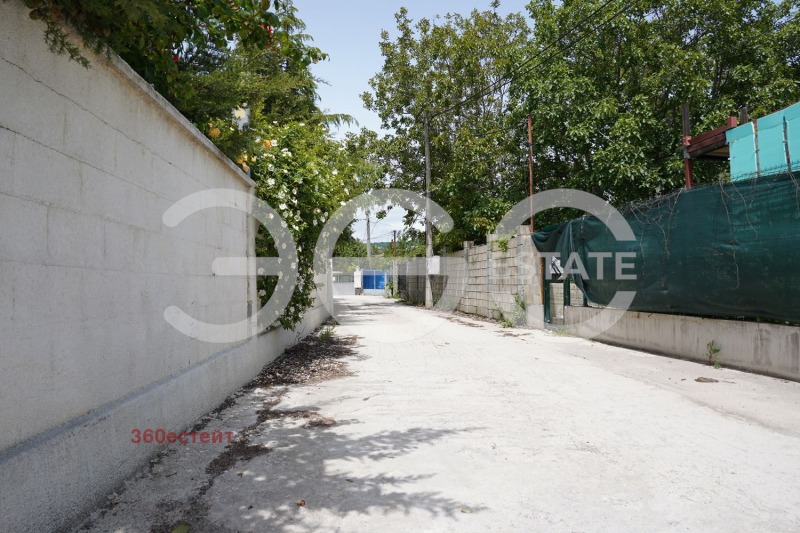 Продава  Парцел град Варна , м-т Горна Трака , 600 кв.м | 34569897 - изображение [2]