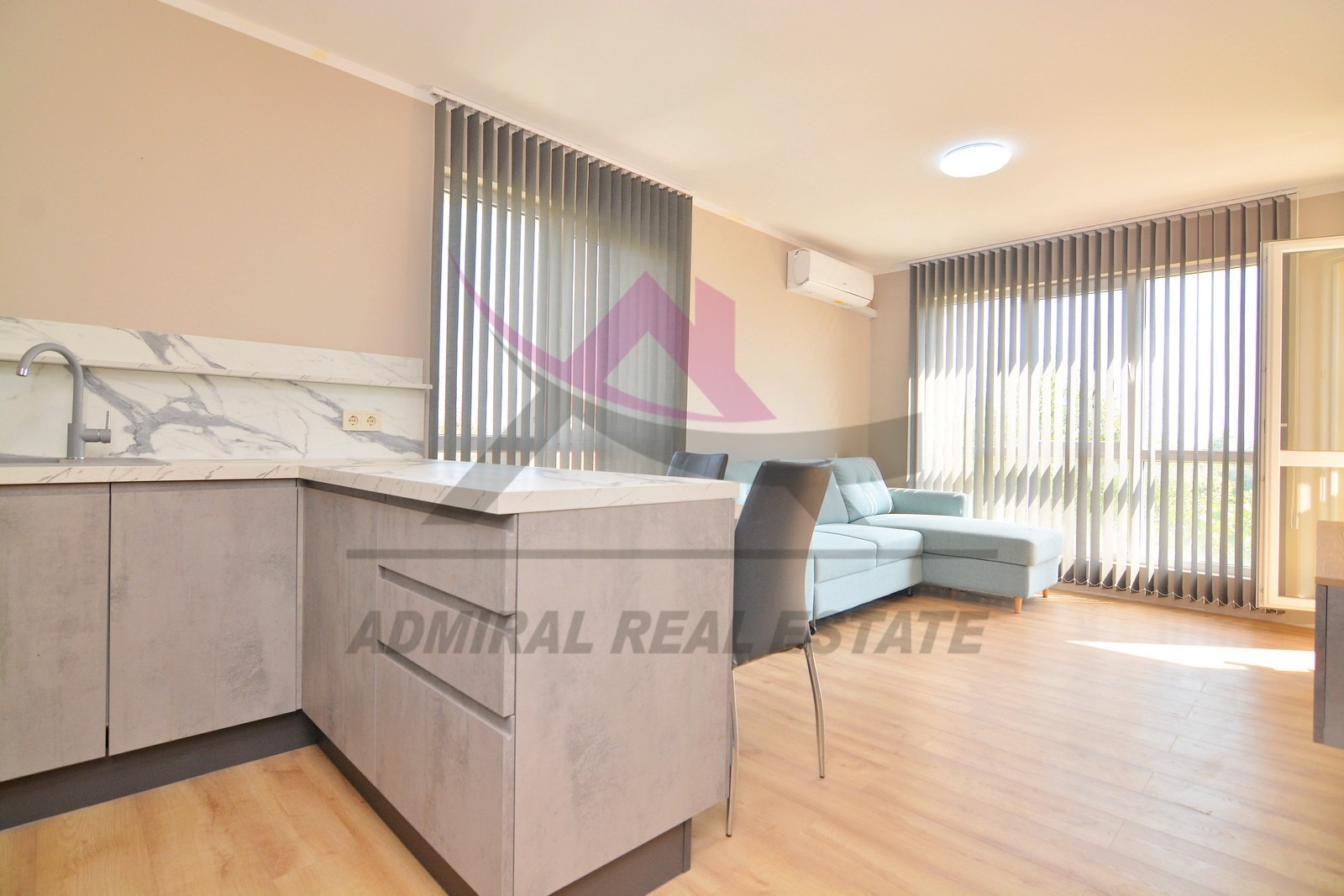 Продава 2-СТАЕН, гр. Варна, Възраждане 3, снимка 2 - Апартаменти - 56103587