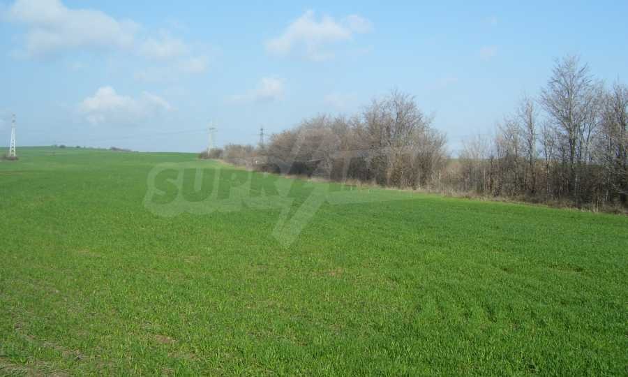 Продава ПАРЦЕЛ, гр. Велико Търново, Промишлена зона - Запад, снимка 5 - Парцели - 54760507