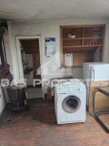 Продава КЪЩА, гр. София, Обеля, снимка 3