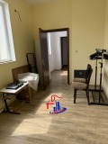 Продава 3-СТАЕН, град Шумен, Добруджански • 150000 € / 293374.50 лв. • 94610771 5