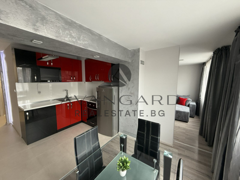 Продава 3-СТАЕН, гр. Пловдив, Кючук Париж, снимка 2 - Апартаменти - 50441735