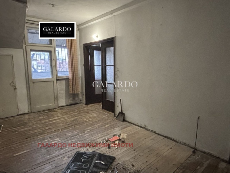 Продава 3-СТАЕН, гр. София, Център, снимка 3 - Апартаменти - 53223774