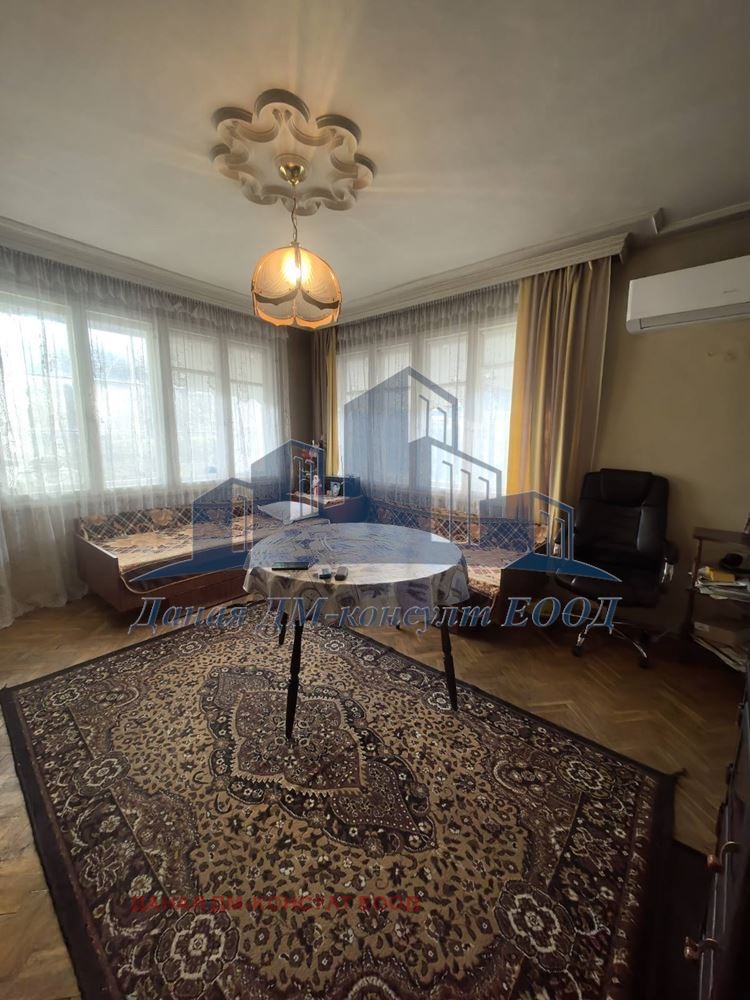 Продава МНОГОСТАЕН, гр. Шумен, Пожарната, снимка 9 - Апартаменти - 53091699