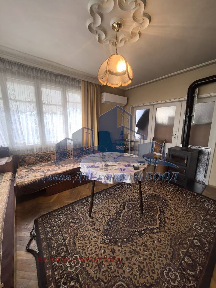 Продава МНОГОСТАЕН, гр. Шумен, Пожарната, снимка 5 - Апартаменти - 53091699