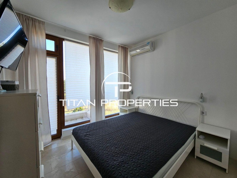 Продава КЪЩА, гр. Балчик, област Добрич, снимка 5 - Къщи - 52535896