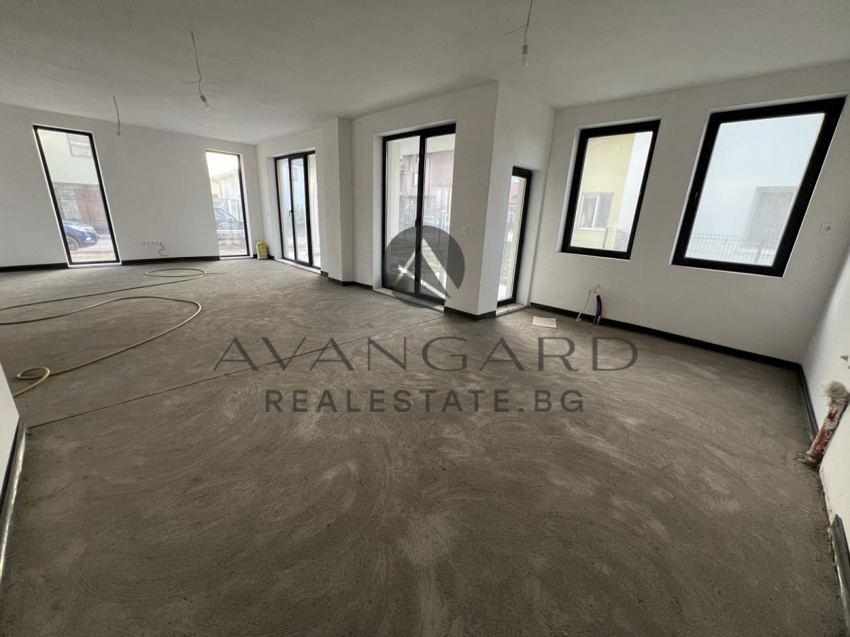 Продава КЪЩА, гр. Пловдив, Беломорски, снимка 2 - Къщи - 48023660