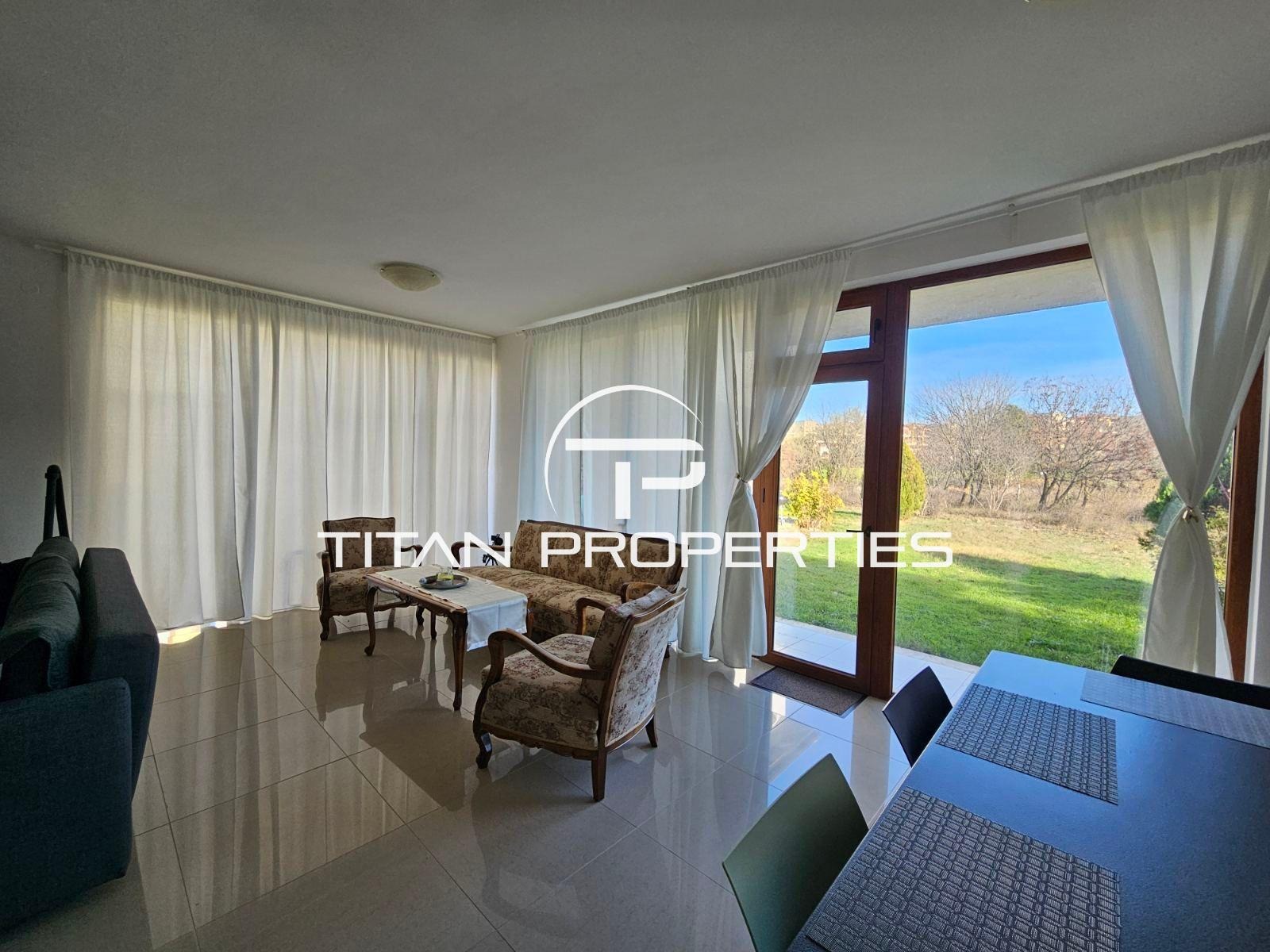 Продава КЪЩА, гр. Балчик, област Добрич, снимка 2 - Къщи - 52535896