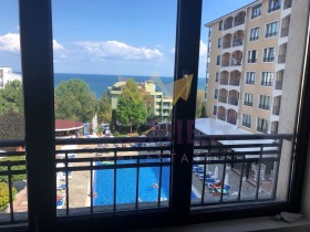 2 slaapkamers k.k. Zlatni pjasatsi, Varna 2