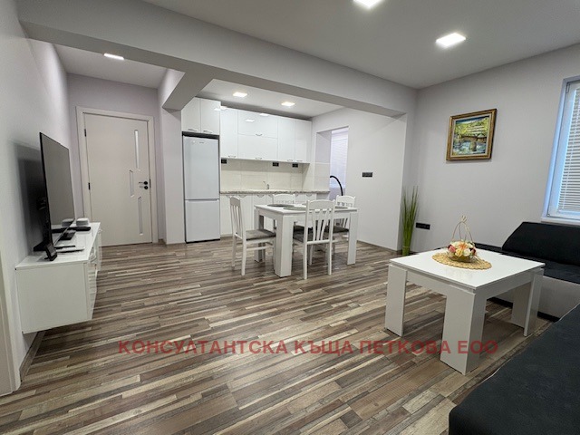 Te koop  Studio Lovetsj , Sjirok tsentar , 60 m² | 38276318 - afbeelding [4]