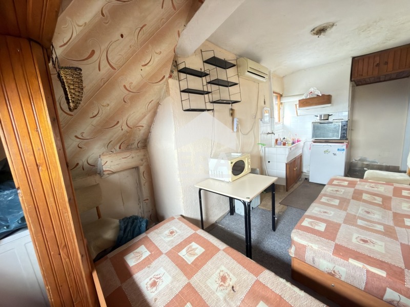 Продава 1-СТАЕН, гр. Варна, Бриз, снимка 2 - Апартаменти - 56493380