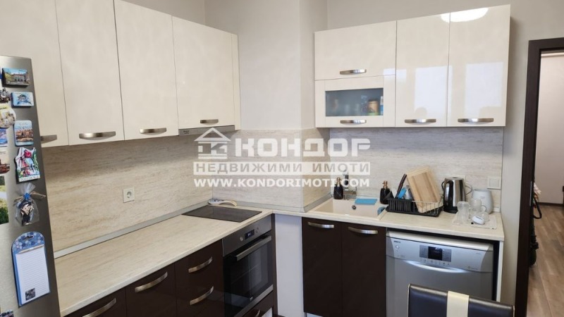 In vendita  2 camere da letto Plovdiv , Hristo Smirnenski , 83 mq | 30788153