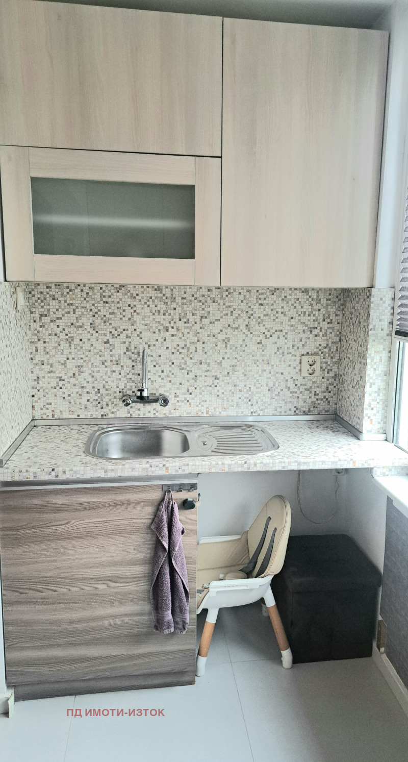 Til salgs  2 soverom Sofia , Slatina , 65 kvm | 10475593 - bilde [3]