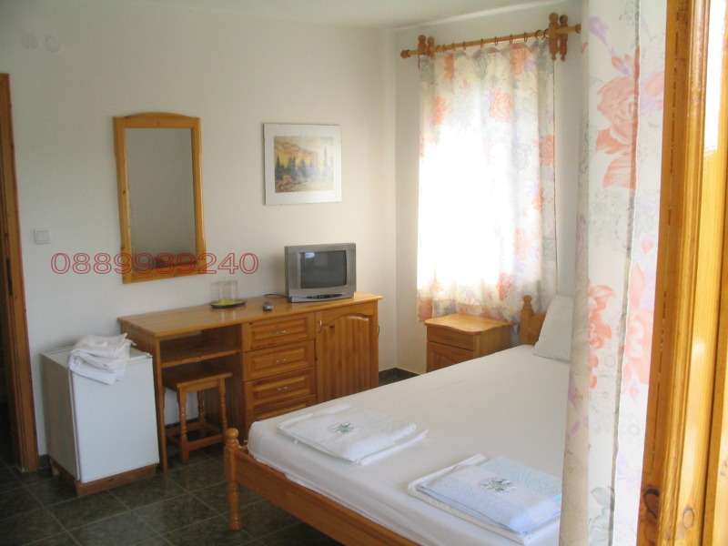 Продава КЪЩА, с. Синеморец, област Бургас, снимка 10 - Къщи - 52779775