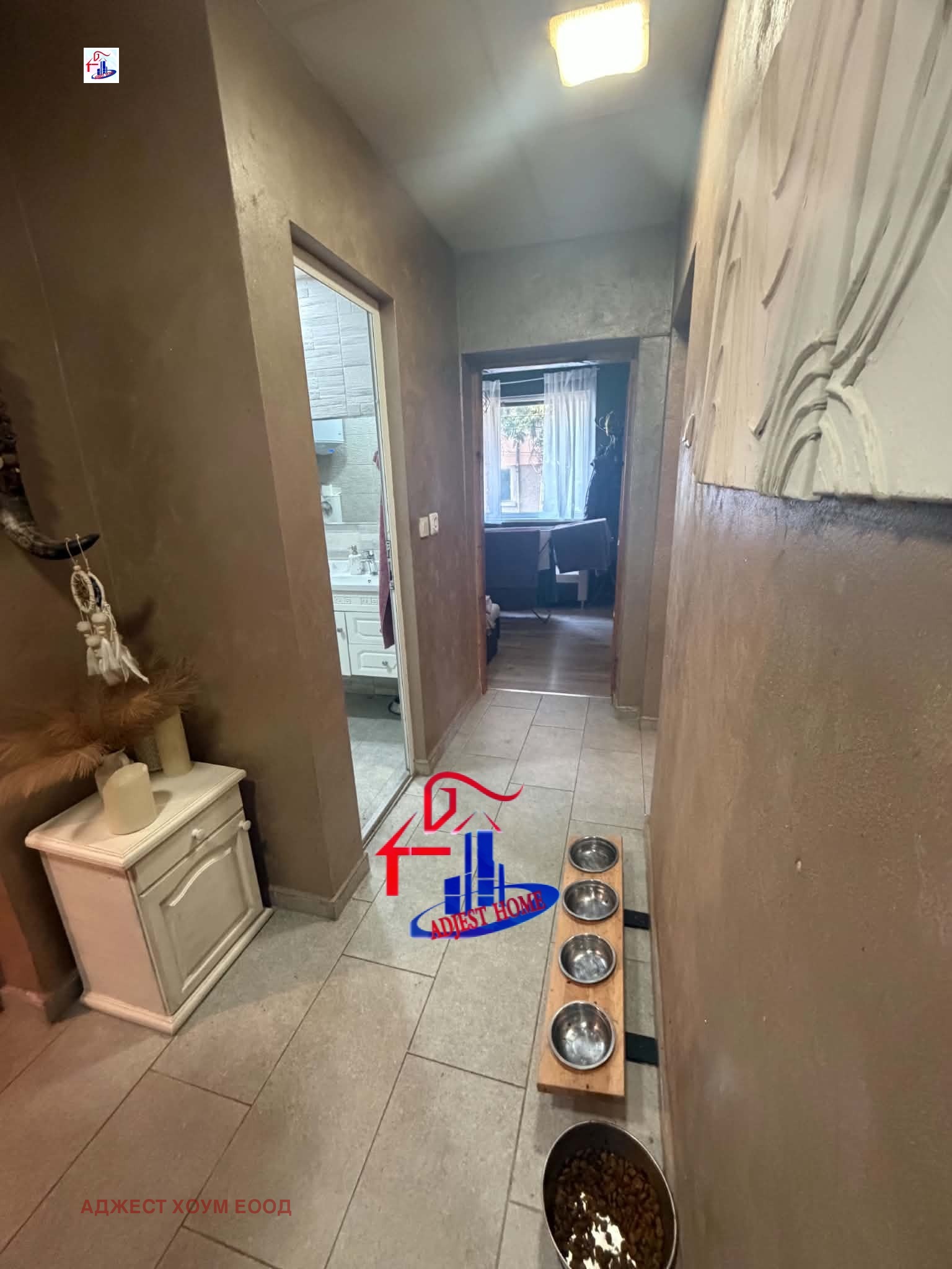 Продава ЕТАЖ ОТ КЪЩА, гр. Шумен, Пожарната, снимка 9 - Етаж от къща - 53710013