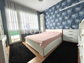 2 Schlafzimmer Mladost 1, Warna 4