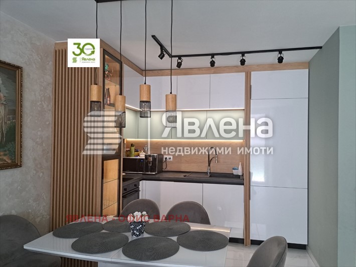 Продава 3-СТАЕН, гр. Варна, Възраждане 1, снимка 2 - Aпартаменти - 48215687