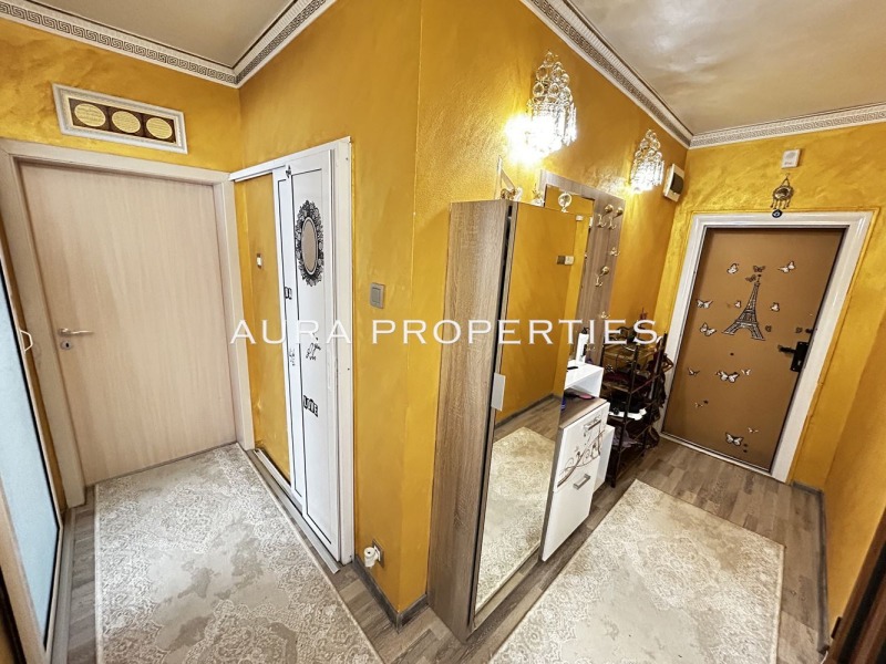 Продава 3-СТАЕН, гр. Русе, Алеи Възраждане, снимка 3 - Aпартаменти - 49582560