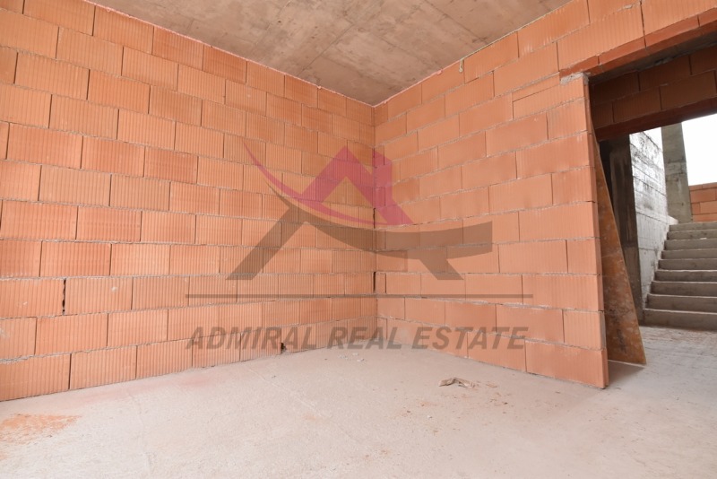 À venda  2 quartos Varna , Vazrajdane 3 , 89 m² | 54003660 - imagem [6]