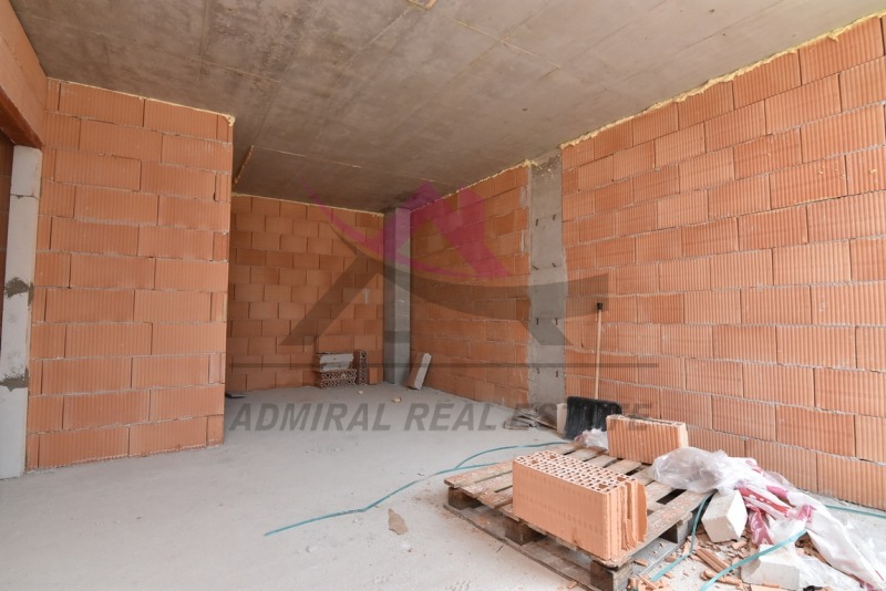 À venda  2 quartos Varna , Vazrajdane 3 , 89 m² | 54003660 - imagem [3]