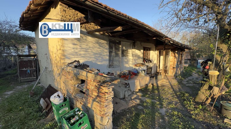 Продава КЪЩА, гр. Дебелец, област Велико Търново, снимка 3 - Къщи - 52987354