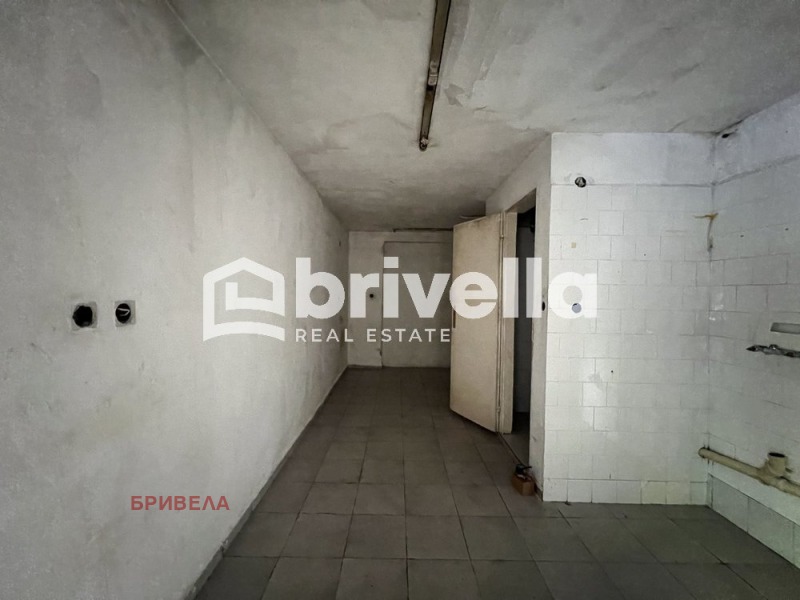 Til salg  Garage Sofia , Banishora , 18 kvm | 86553508 - billede [2]