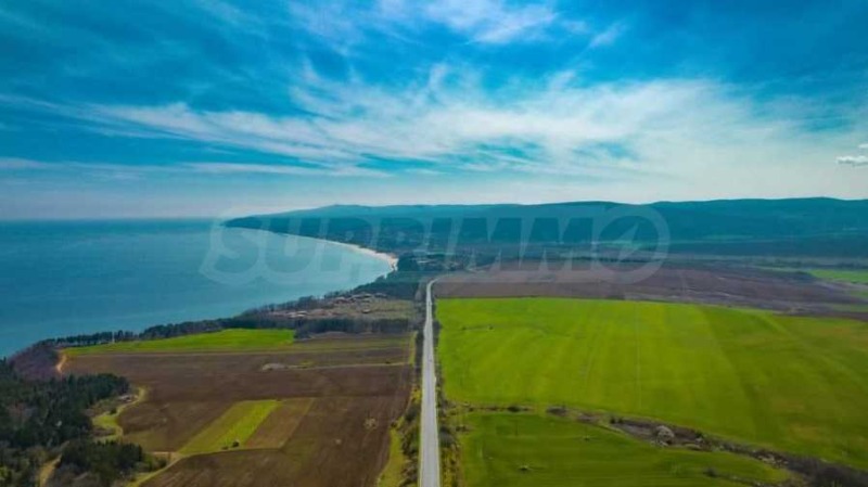 Eladó  Cselekmény régió Várna , Bjala , 897 négyzetméter | 43153439